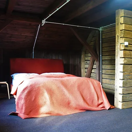 Nad Dzika Orlica Z Jacuzzi Poniatow