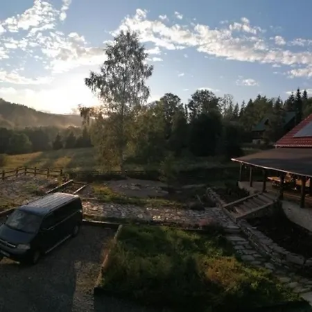 Nad Dzika Orlica Z Jacuzzi 펜션