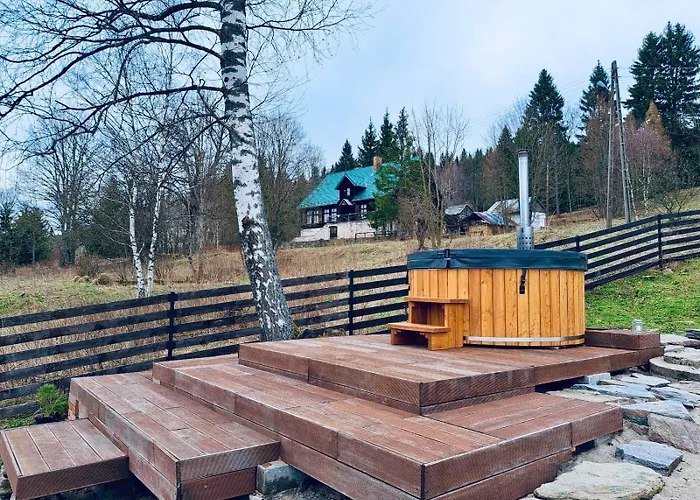 Nad Dzika Orlica Z Jacuzzi Holiday home