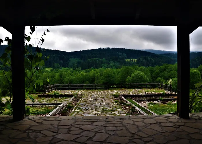 Nad Dzika Orlica Z Jacuzzi Holiday home Poniatow