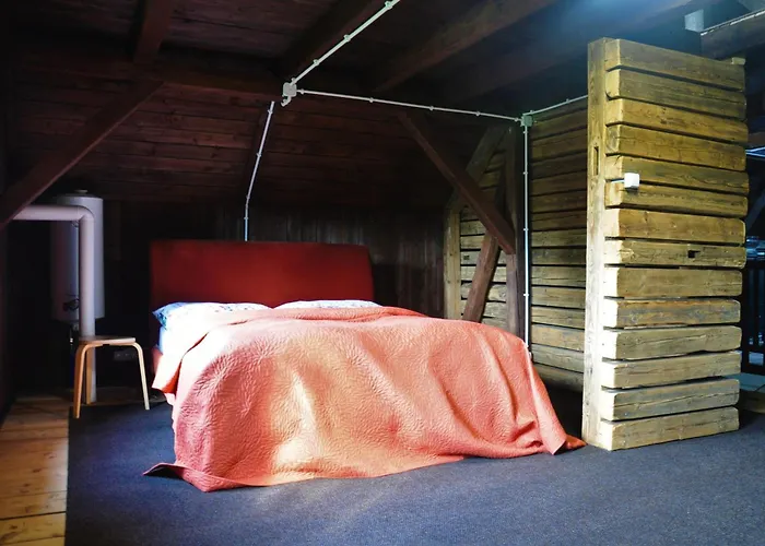 Nad Dzika Orlica Z Jacuzzi Poniatow