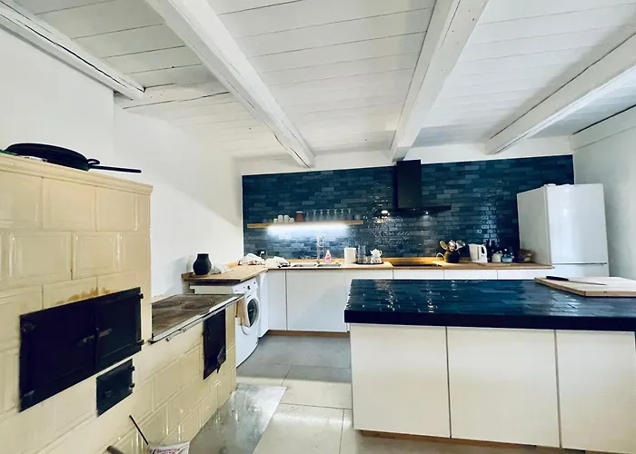 Nad Dzika Orlica Z Jacuzzi Poniatow